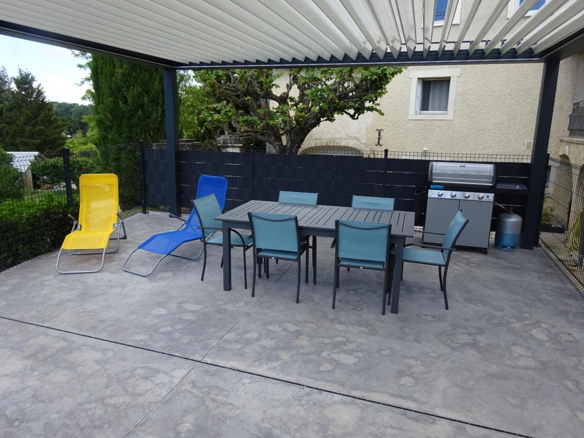 La Bonnelle Piscine Grillon