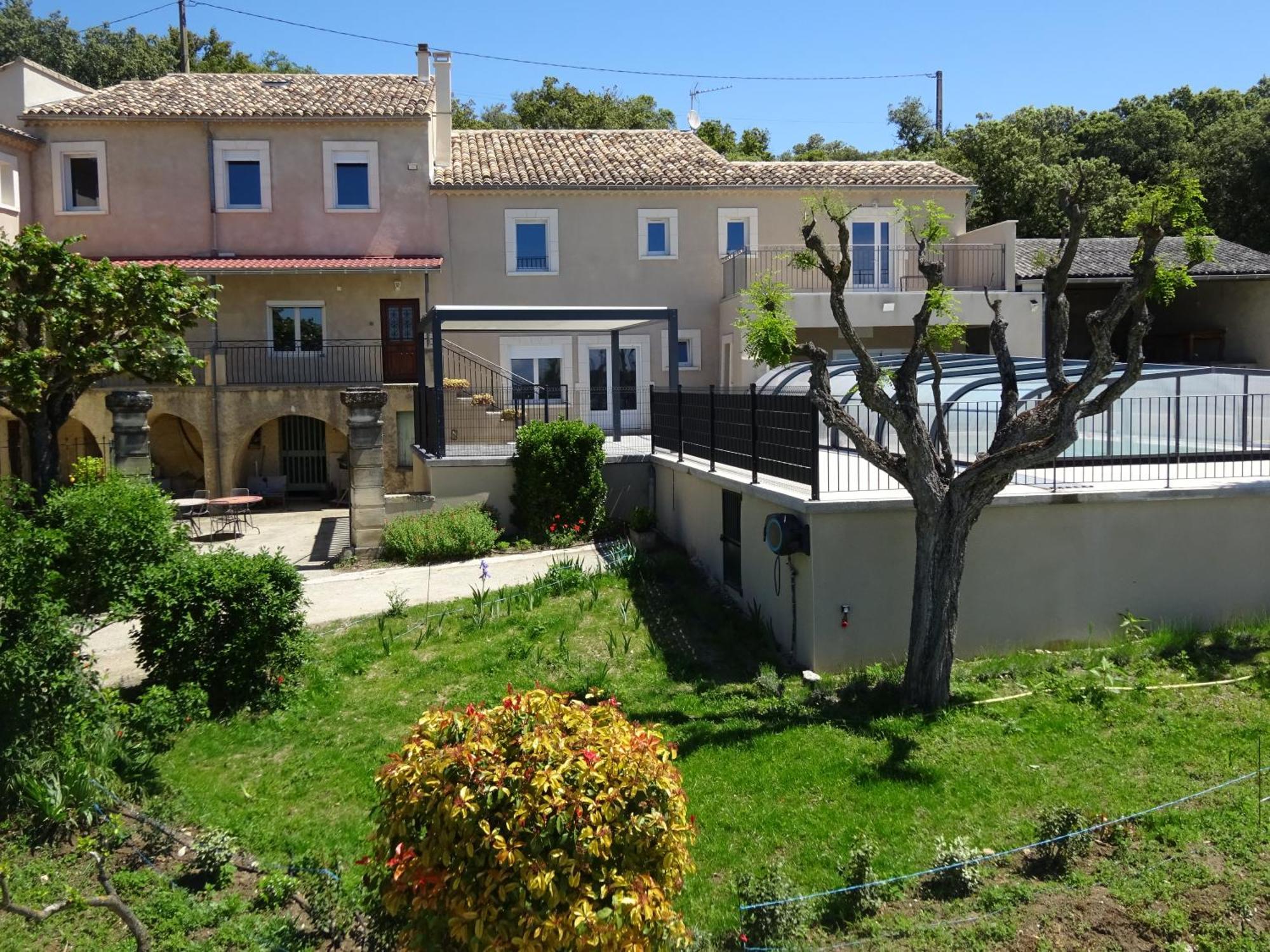 La Bonnelle Piscine Holiday home
