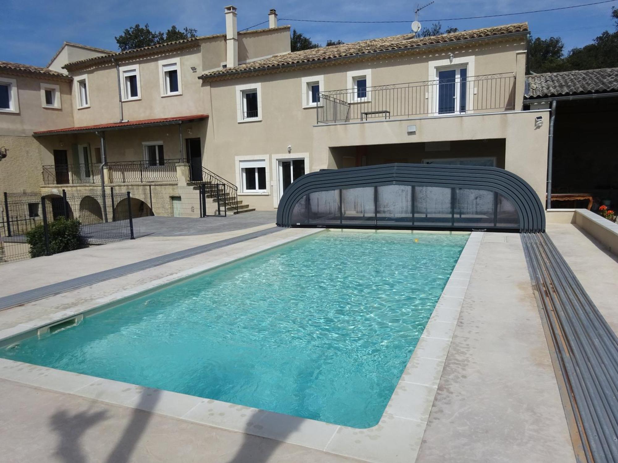 La Bonnelle Piscine * Grillon